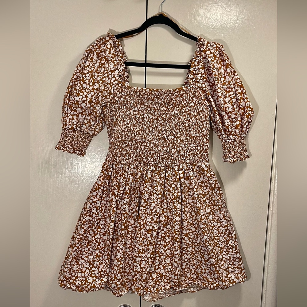 Beautiful Flower Dress - Picture 1 of 3